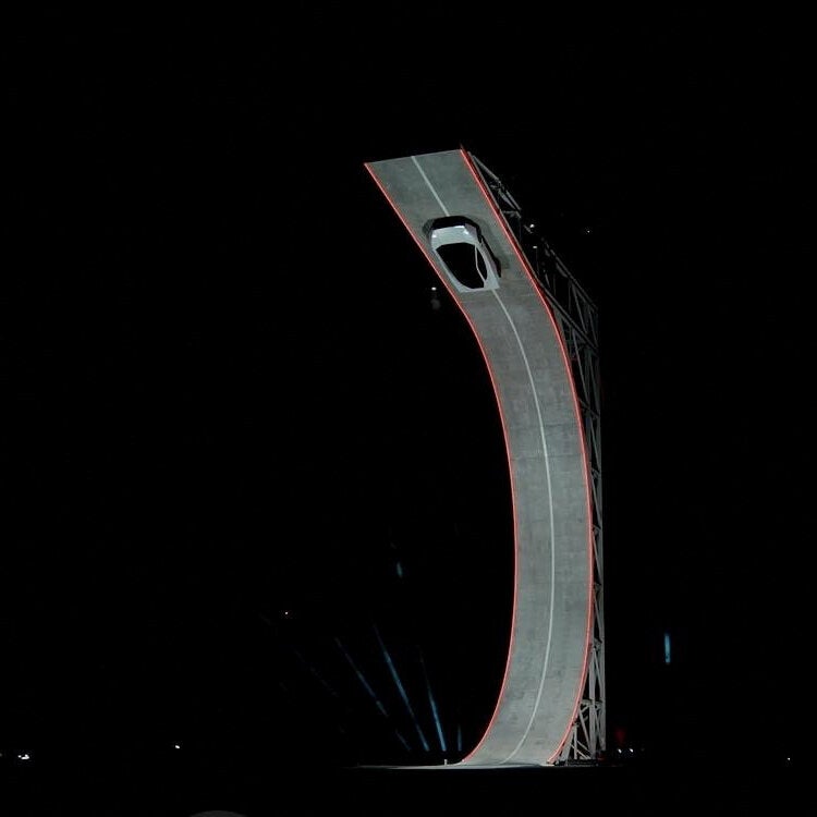 Tesla Debuts 2026 Roadster ‘Flying’ Electric Sports Car